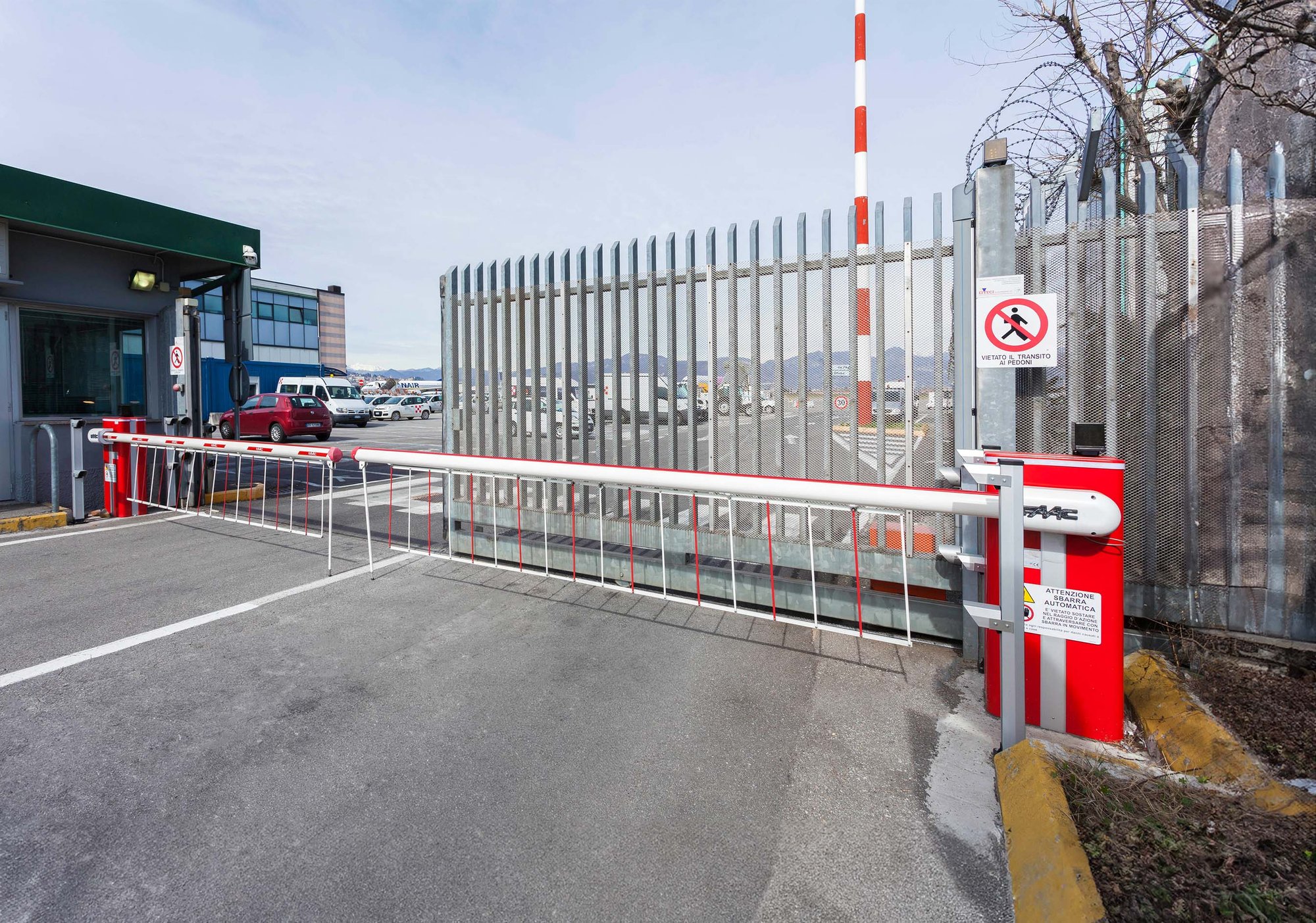 FAAC Tore und Schranken Automatisierungen